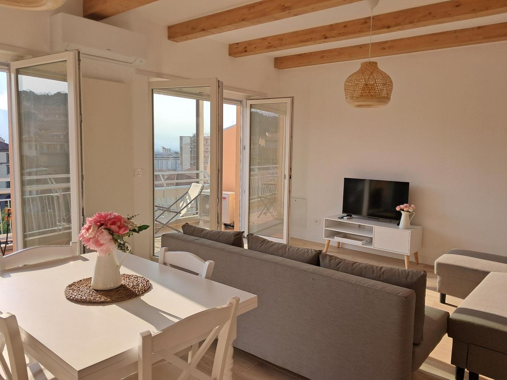 Apartment Attico Centro 2 *